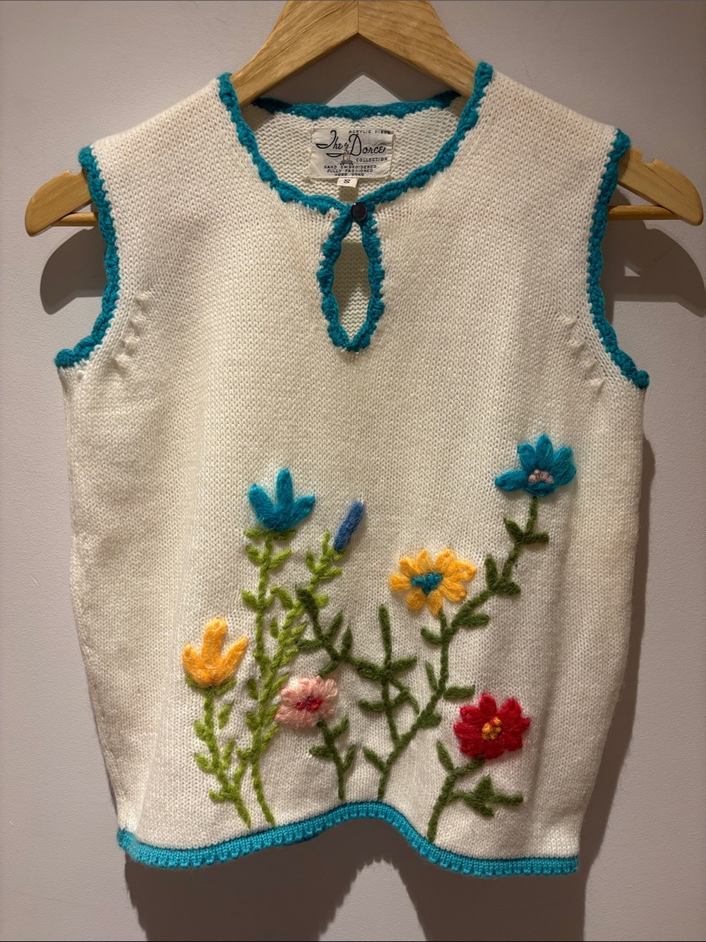Made in Hong Kong -Ivory Floral Embroidered V-Neck Sweater Vest -